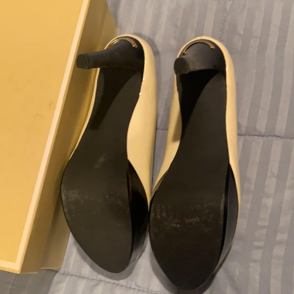 Michael Kors Lana platform peep toe 10 vanilla - Picture 7 of 10